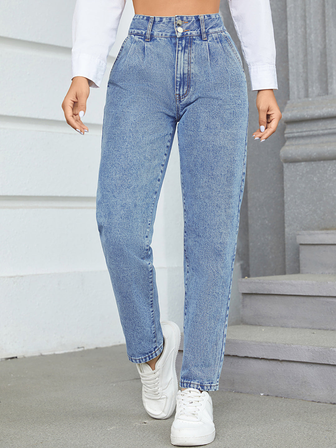 Damen High-Waist Boyfriend Jeans mit klassischem Schnitt und Knopfdetails Drune