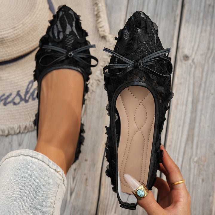 Damen elegante Spitzenschuhe mit floralem Design Drune