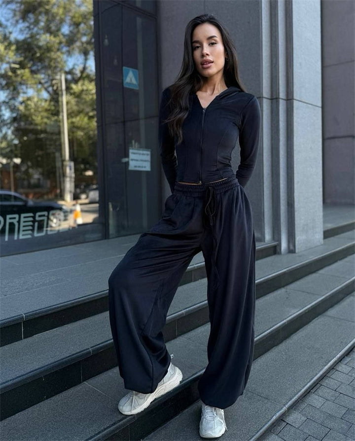 Damen Lounge-Set mit taillierter Kapuzenjacke und extraweiter Palazzo-Jogginghose Drune