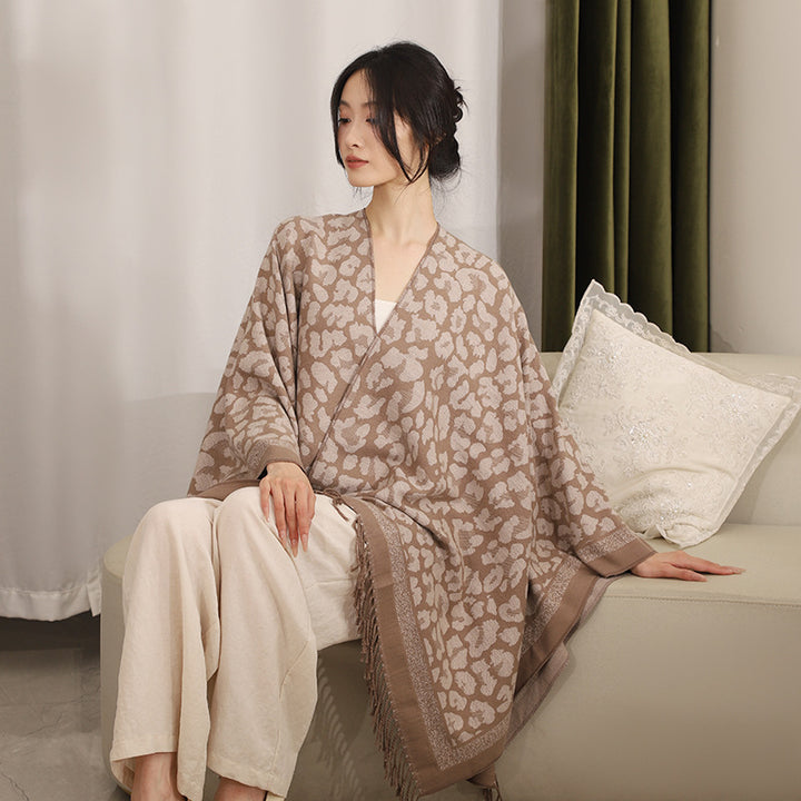 Damen Eleganter Jacquard-Überwurf mit Leopardenjacquard und Fransen Drune