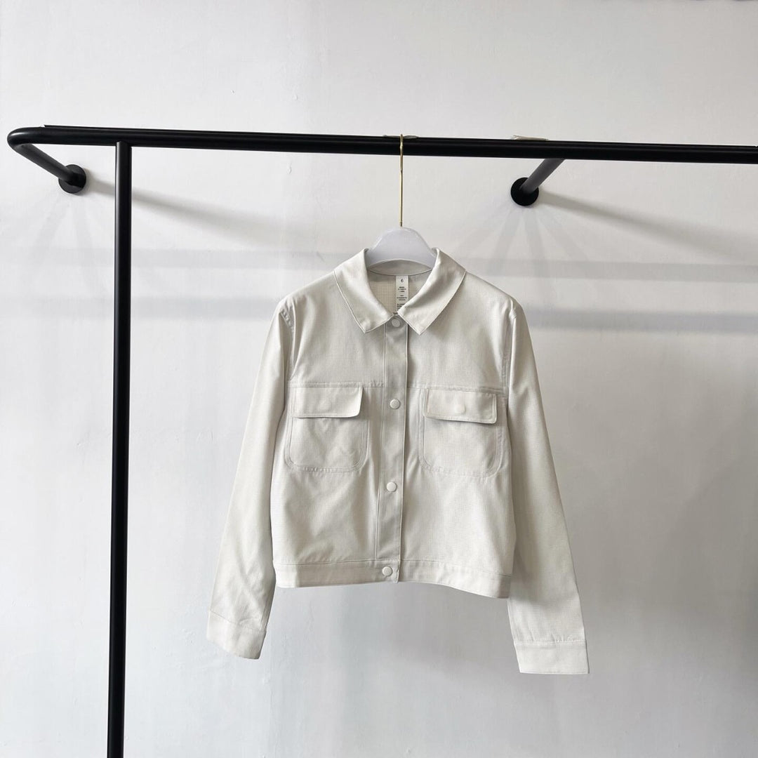 Damen Kurze Overshirt-Jacke aus leichtem Baumwollmix mit Brusttaschen Drune