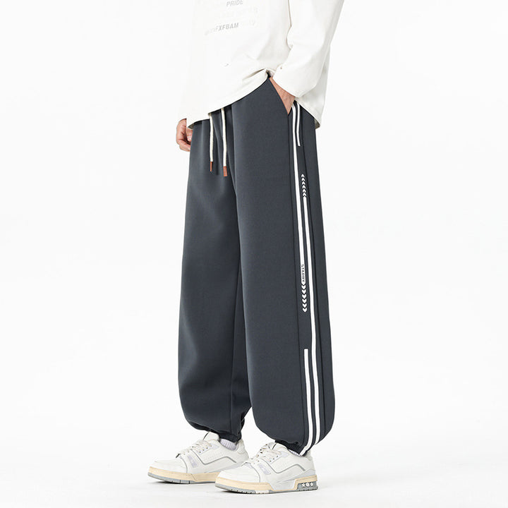 Herren Sportliche Relaxed Fit Jogginghose  1788279548