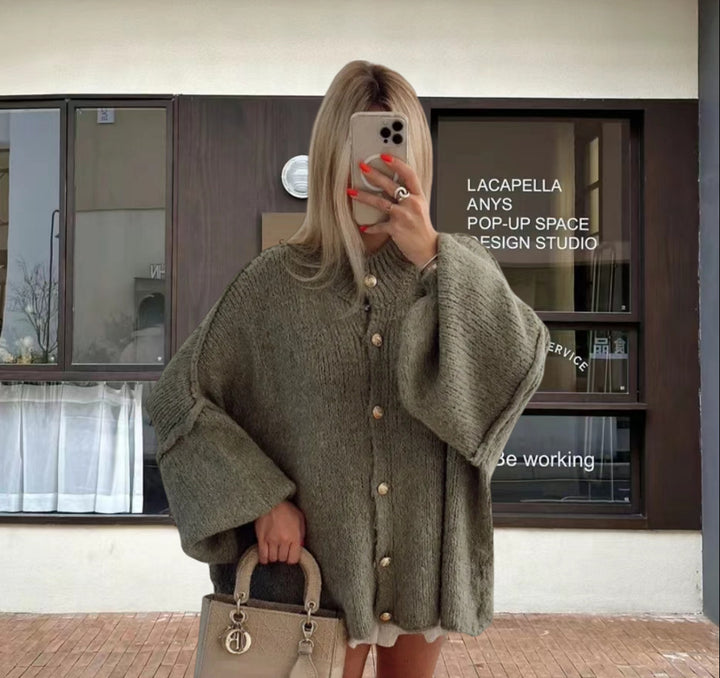 Damen Strickjacke mit weiten Ärmeln und Knopfdetails Drune