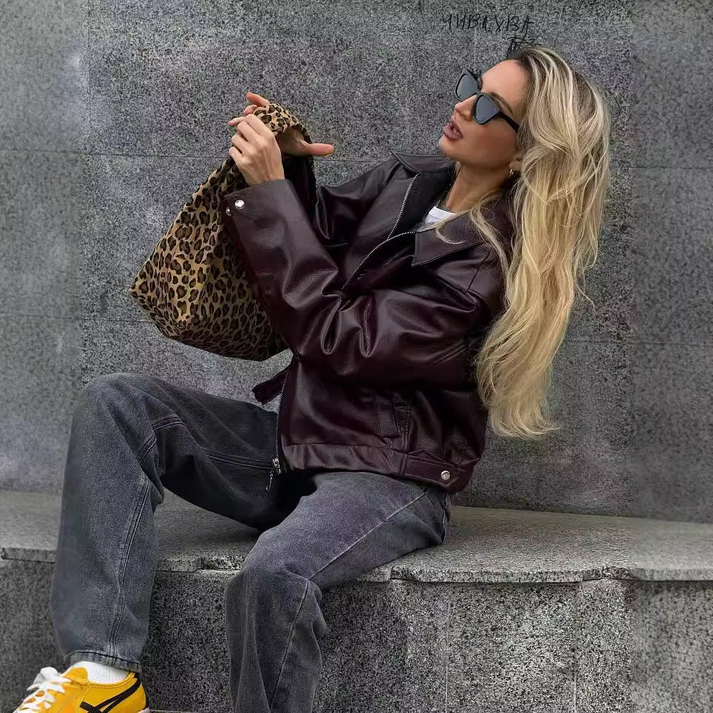 Damen 500+ leichte oversize Kunstleder‑Blousonjacke mit Hemdkragen, Reißverschluss und elastischem Saum Drune