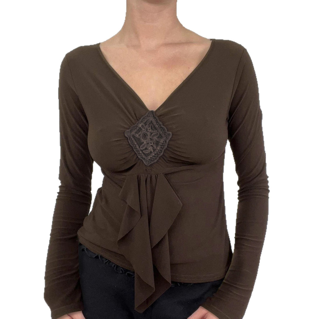Damen nan figurbetontes Langarmshirt mit Drapé-Vorderteil und gehäkelter Mittelapplikation Drune