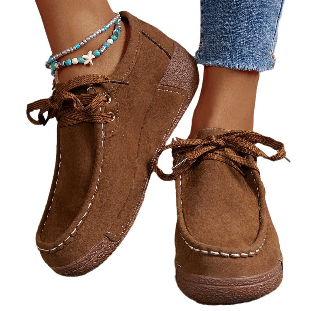 Damen mokassinartige Plateau-Sneaker mit Velourslederoptik, dekorativer Handnaht und stoßdämpfender Profilsohle Drune