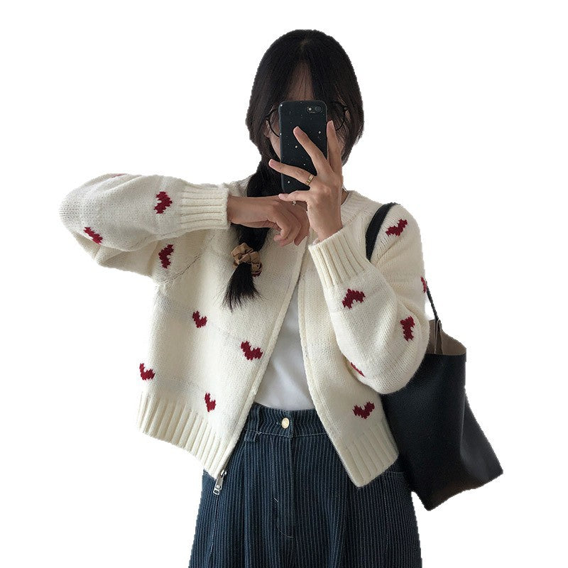 Damen gemütliche Strickjacke mit Herzmotiv und eleganter Knopfdetail Drune