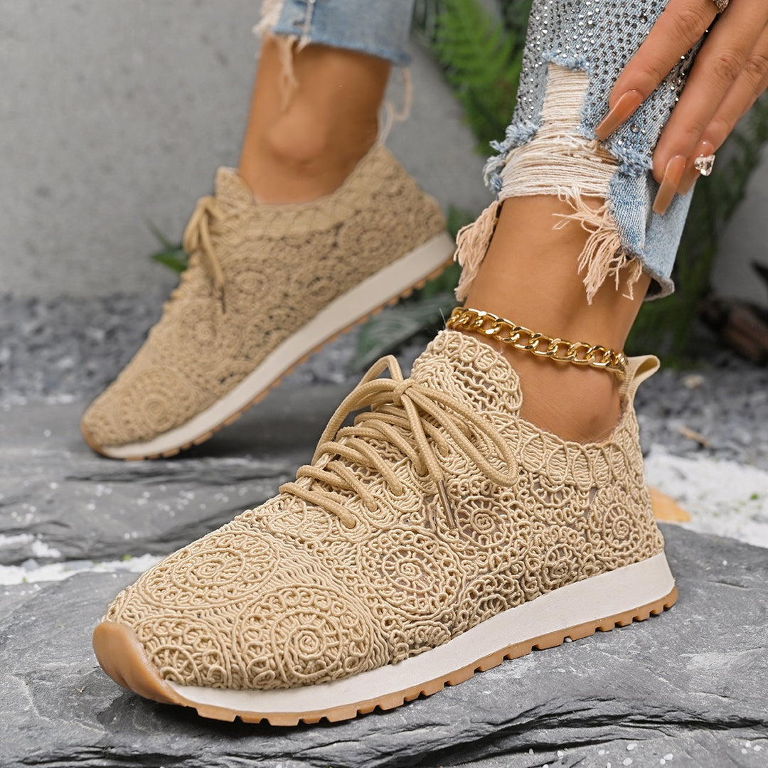 Damen Leichte Sneaker mit Häkelspitzen-Obermaterial und profilierter Gummisohle Drune