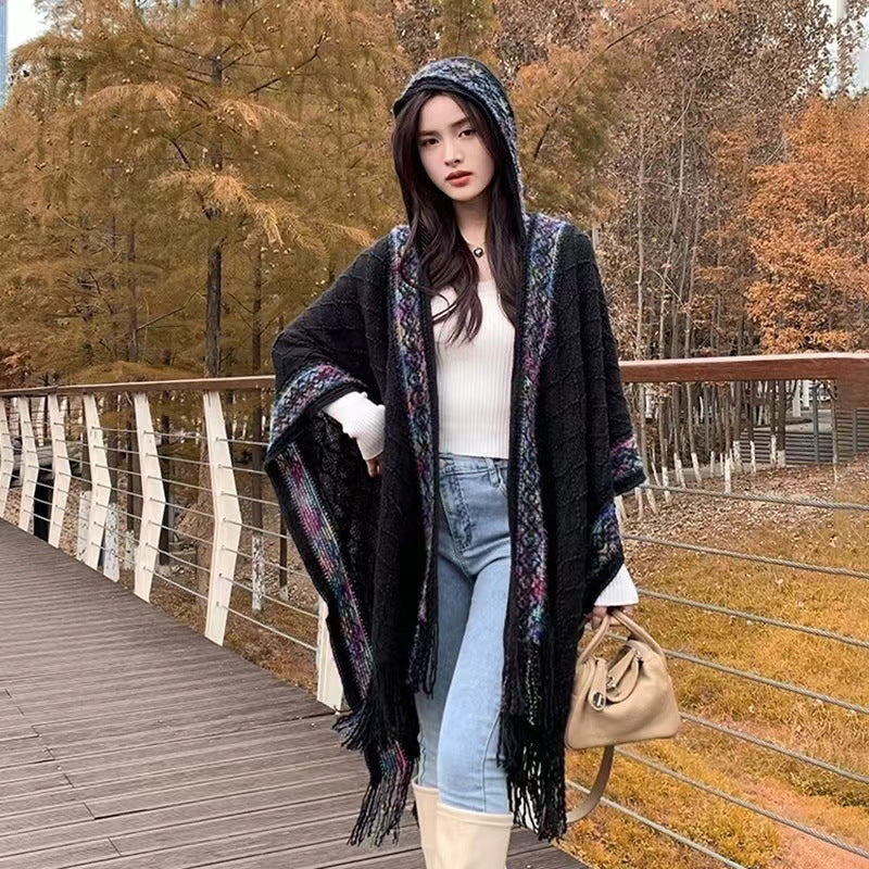 Damen Kapuzenponcho mit Fransen und gewebten Bordüren-Details Drune