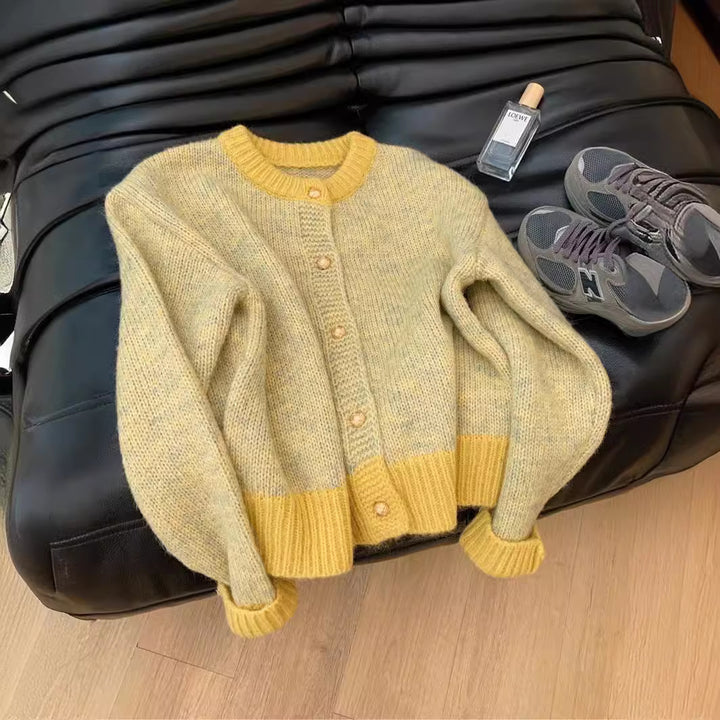 Damen gestrickte Cardigan mit dekorativen Perlenknöpfen Drune