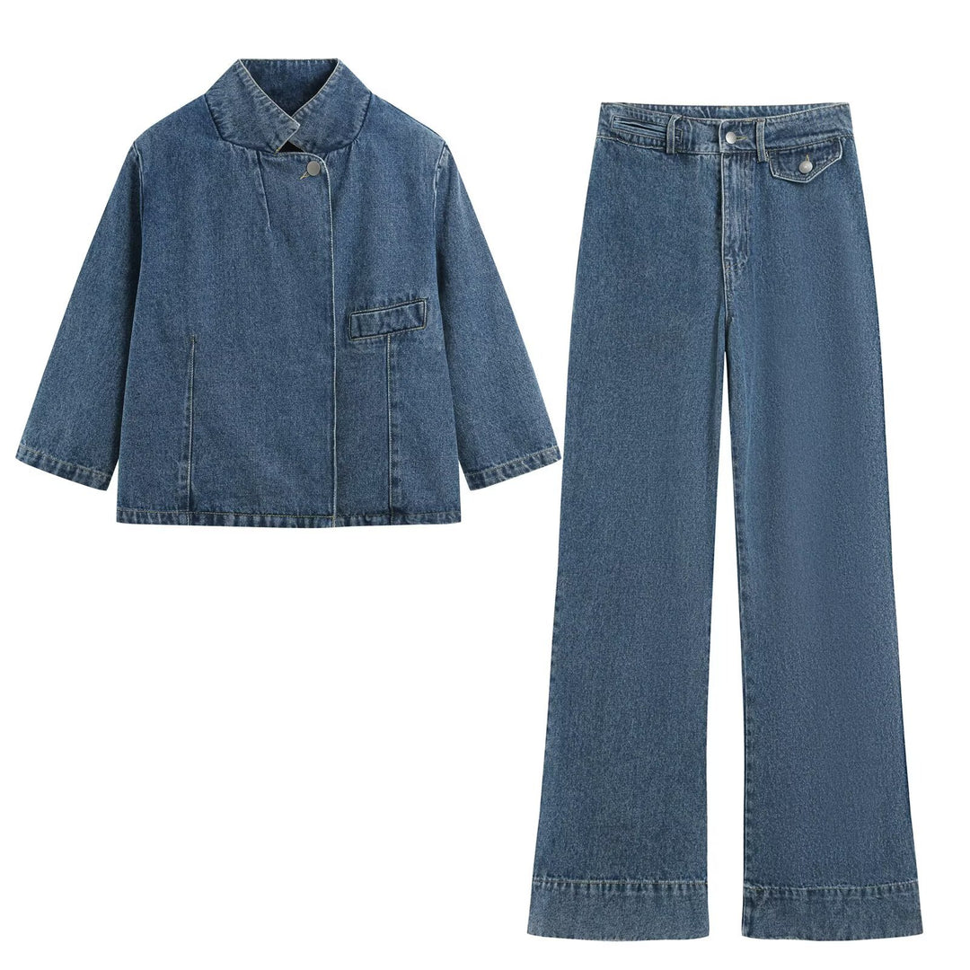 Damen Denim-Set aus boxiger Jacke mit Stehkragen und hochgeschnittener Schlaghose Drune