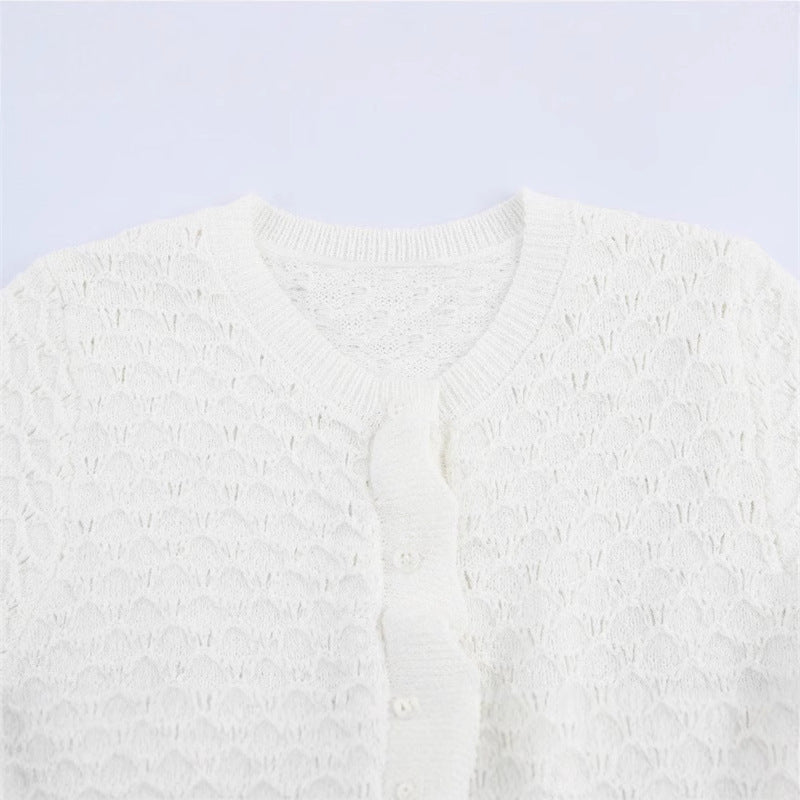 Damen Strickjacke mit Rüschendetails und Knopfleiste Drune