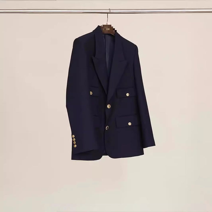 Damen weit geschnittener Blazer mit taillierter Silhouette, goldenen Schmuckknöpfen und Pattentaschen Drune