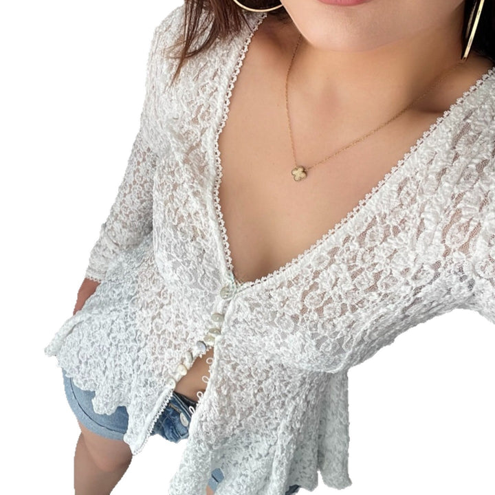 Damen Rüschenbluse aus feiner Spitze mit Knopfdetails Drune