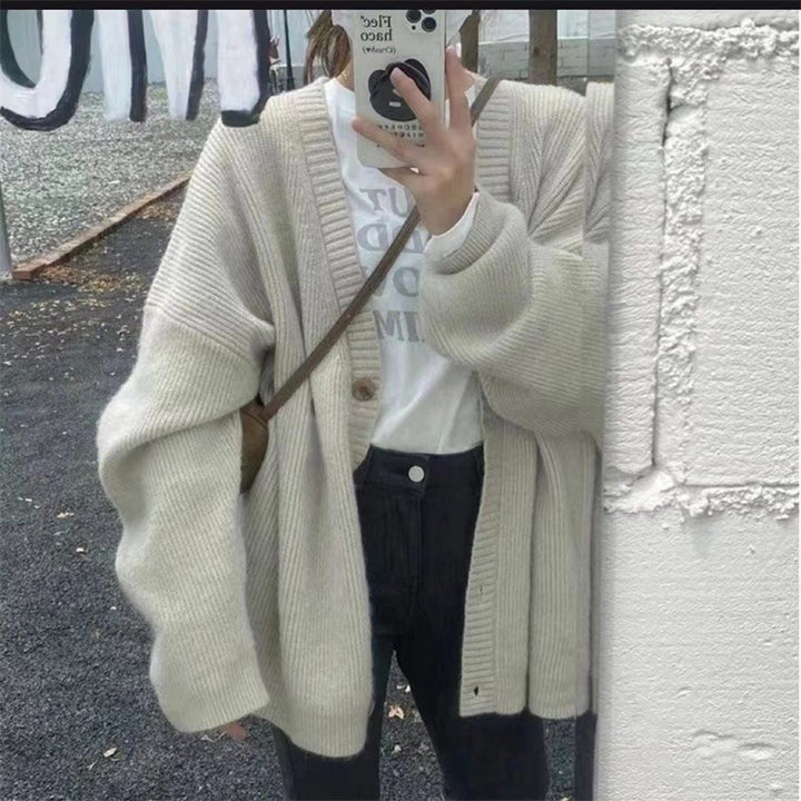 Damen kuschelige Strickjacke mit überschnittenen Schultern und Knopfdetails Drune