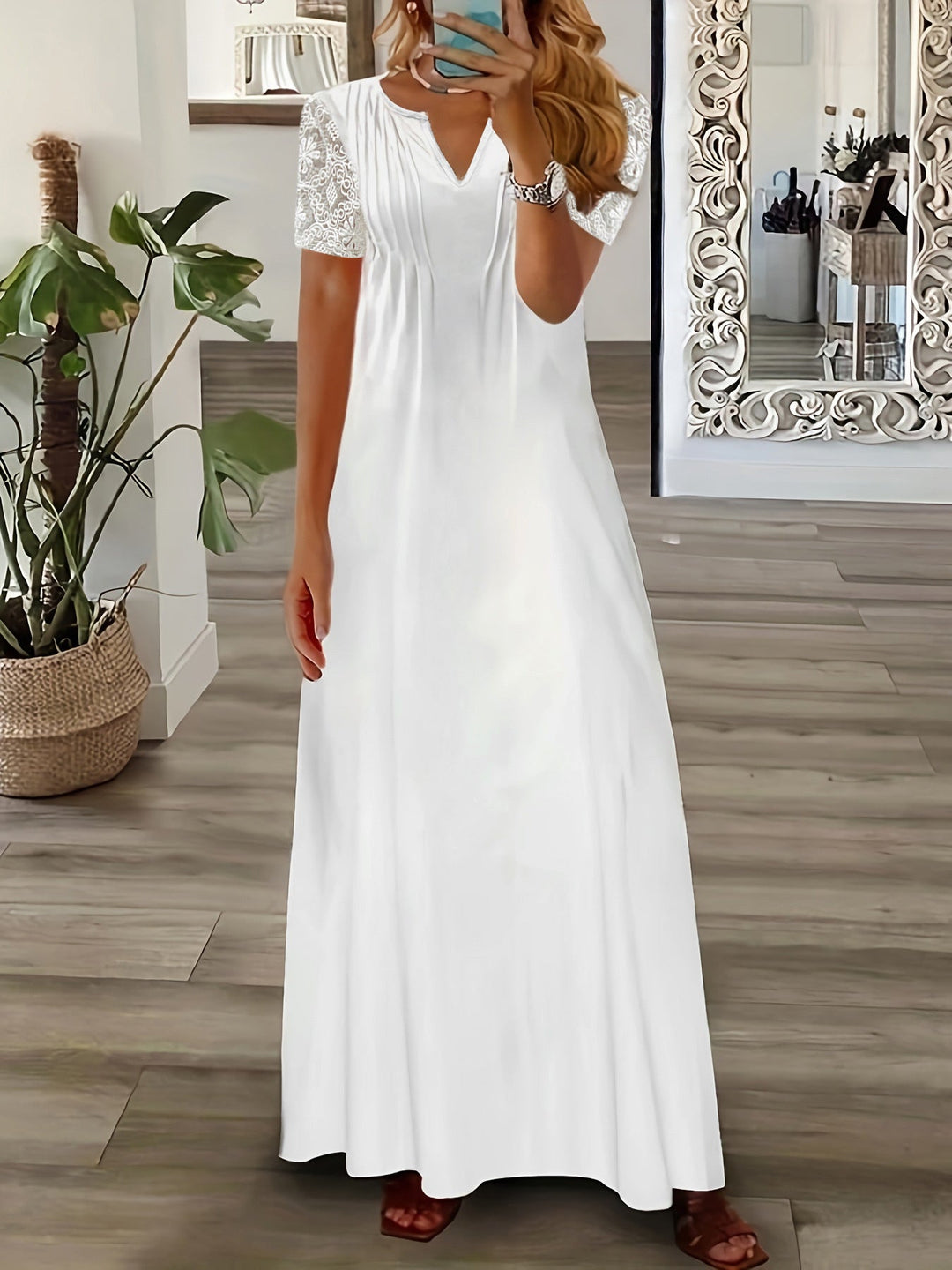 Damen luftiges Sommerkleid mit raffinierten Spitzenakzenten Drune