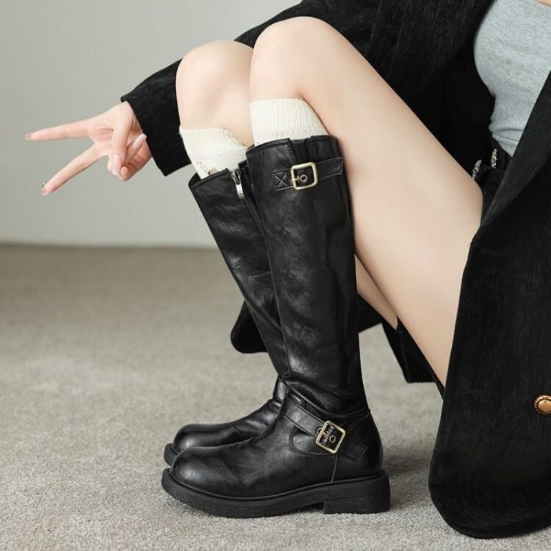 Damen Kniehohe Combat‑Stiefel mit glatter Lederoptik, seitlichem Reißverschluss und Deko‑Schnallen Drune