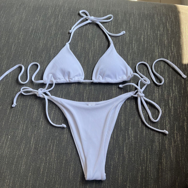 Damen Triangel-Bikini mit verstellbaren Trägern und Ripp-Design Drune