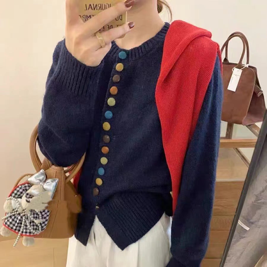 Damen Strickjacke mit bunten Knopfdetails und lässigem Schnitt Drune