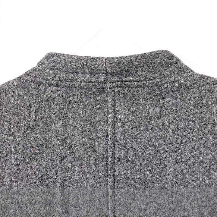 Damen Kurze Boxy‑Wollmix‑Jacke mit Rundhals und dekorativen Metallknöpfen Drune