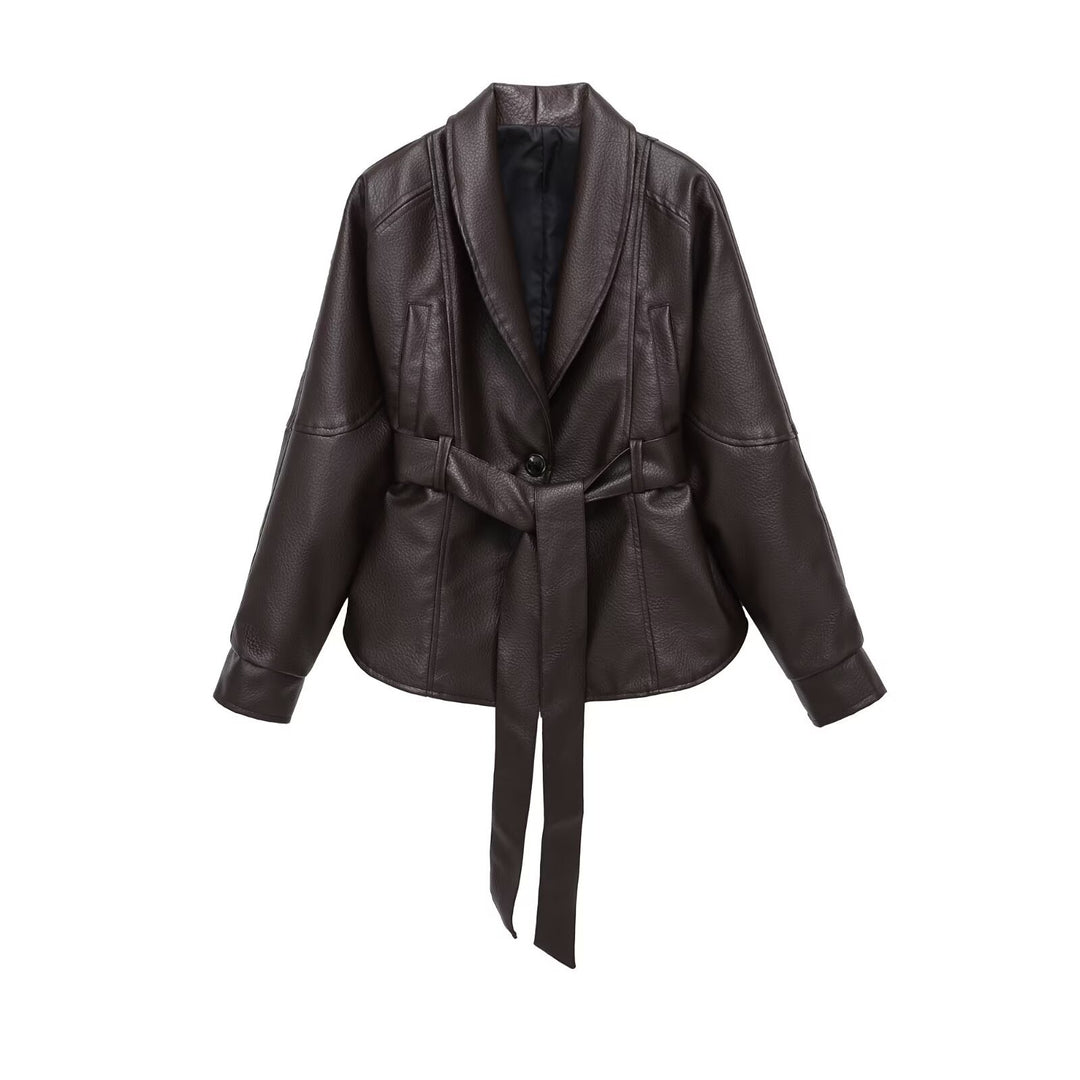 Damen nan kastiger Kunstlederjacke mit Schalkragen, Taillengürtel und genarbter Oberfläche Drune