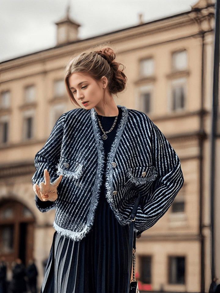 Damen Strickjacke mit Struktur und eleganten Knopfdetails Drune