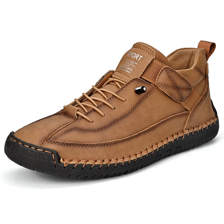 Herren Ledernachahmender Freizeit‑Sneaker mit Klettriemen, Mokassinnaht & profilierter Gummisohle Drune