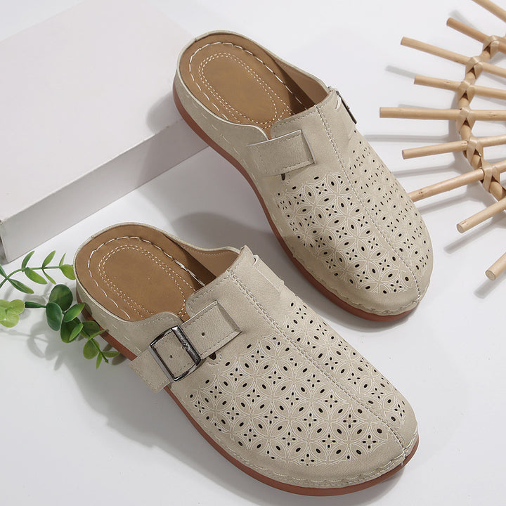 Damen Perforierte Komfort-Mules mit Zierlochmuster, verstellbarem Schnallenriemen und gepolstertem Fußbett Drune