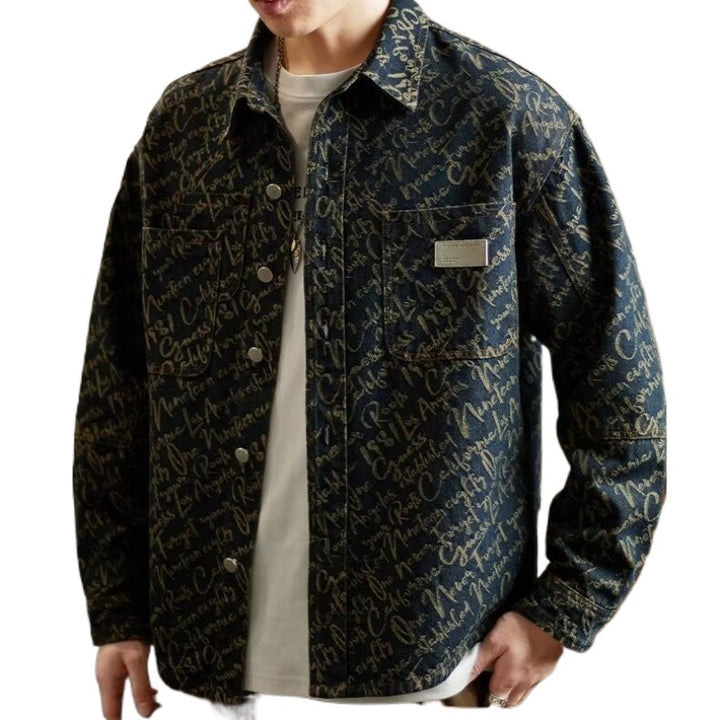 Herren Jeansjacke mit modernem Schriftmuster und praktischen Taschen Drune