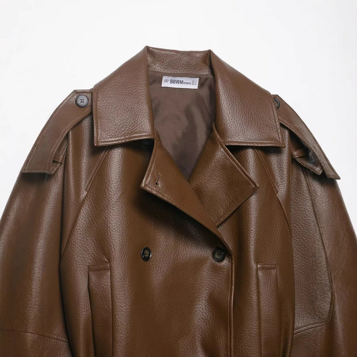 Damen Kurzer Trenchcoat in Lederoptik mit doppelreihiger Knopfleiste, Schulterklappen und Taillengürtel Drune