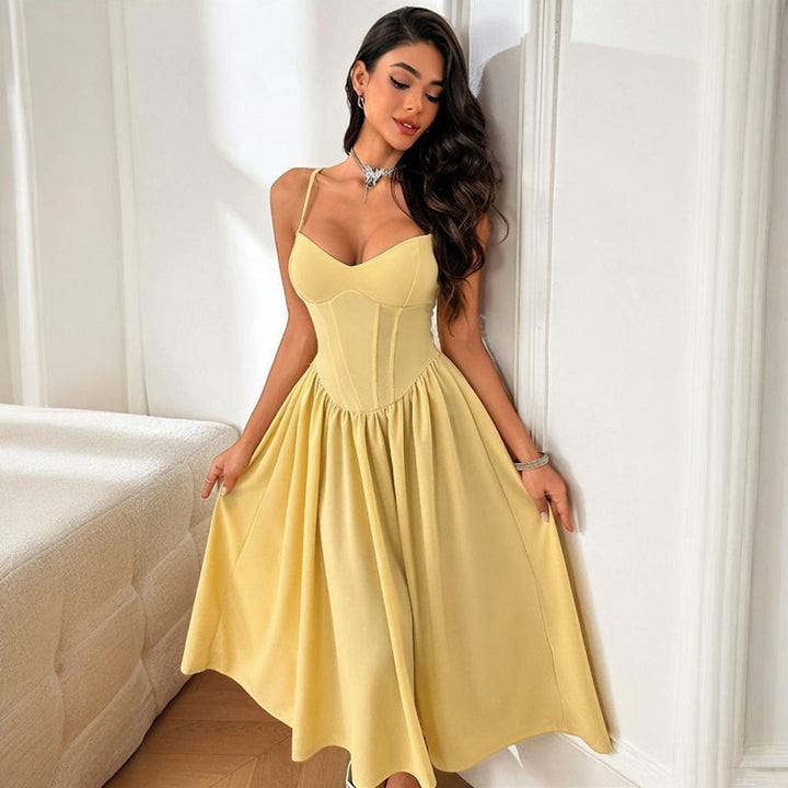 Damen elegantes Maxikleid mit taillierter Silhouette und feinen Trägern Drune