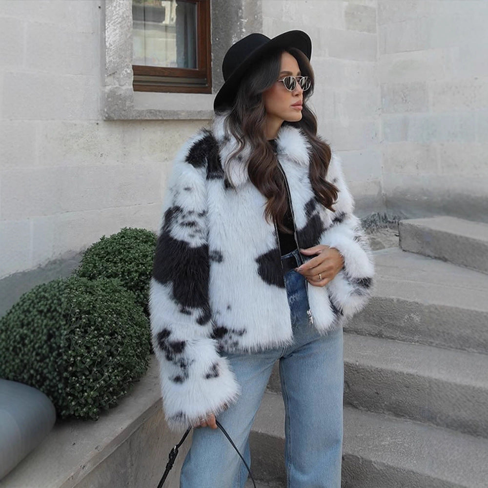 Damen Kurz geschnittener Faux‑Fur‑Bomber mit Fleckenmuster Drune