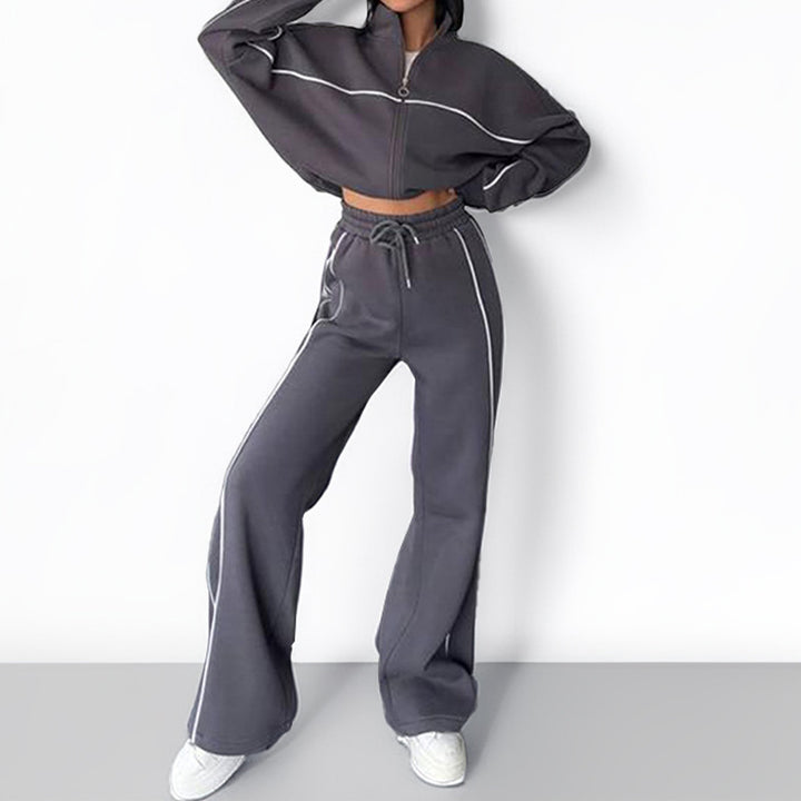 Damen Sportliches Set mit weichem Material und hohen Beininserts Drune