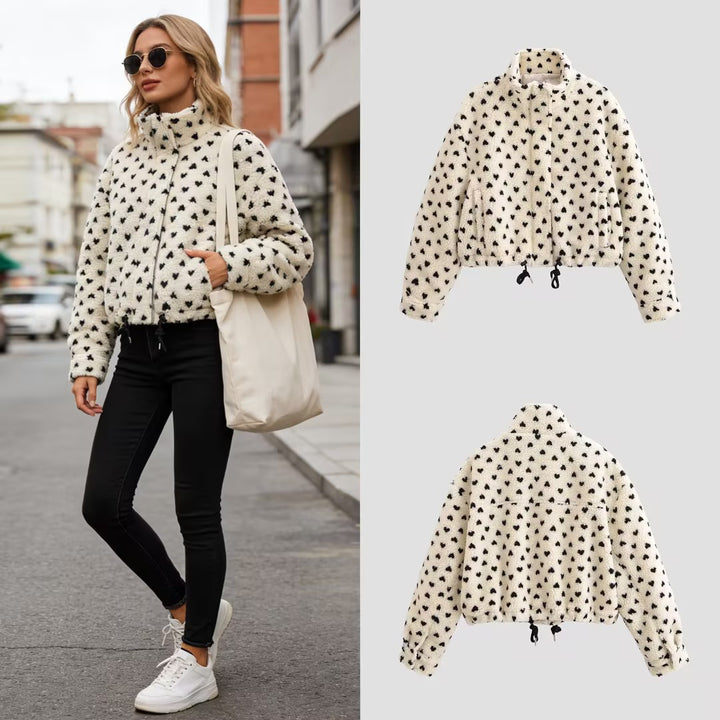 Damen Teddyjacke mit Herz-Allover, kurzer Boxy‑Schnitt, Stehkragen und Tunnelzug Drune