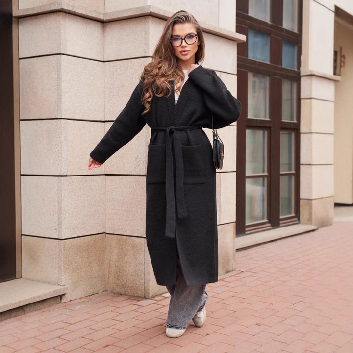 Damen Strickmantel mit Gürtel und praktischen Taschen Drune