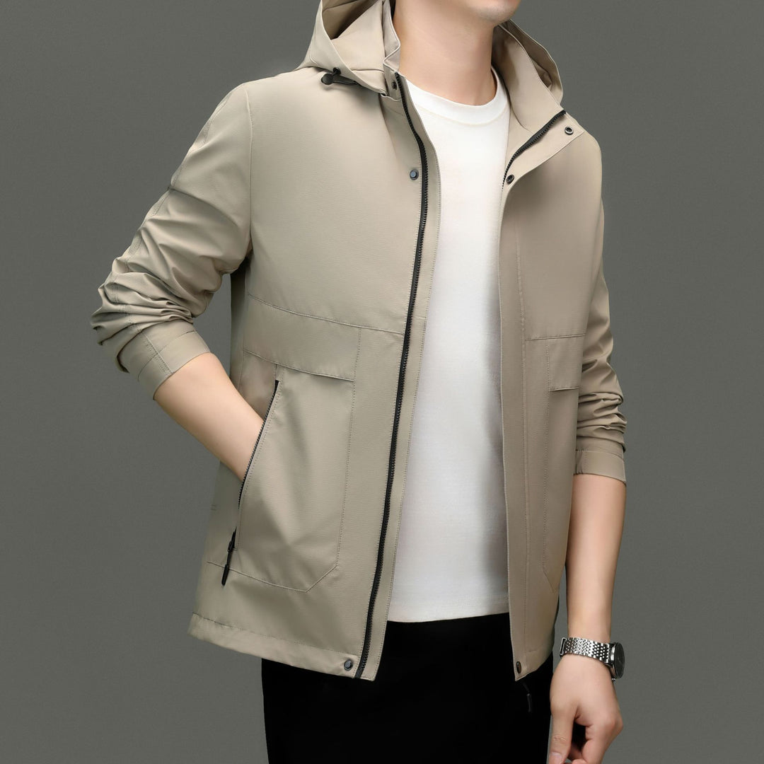 Herren leichte Übergangsjacke mit wasserabweisendem Material und praktischen Taschen Drune