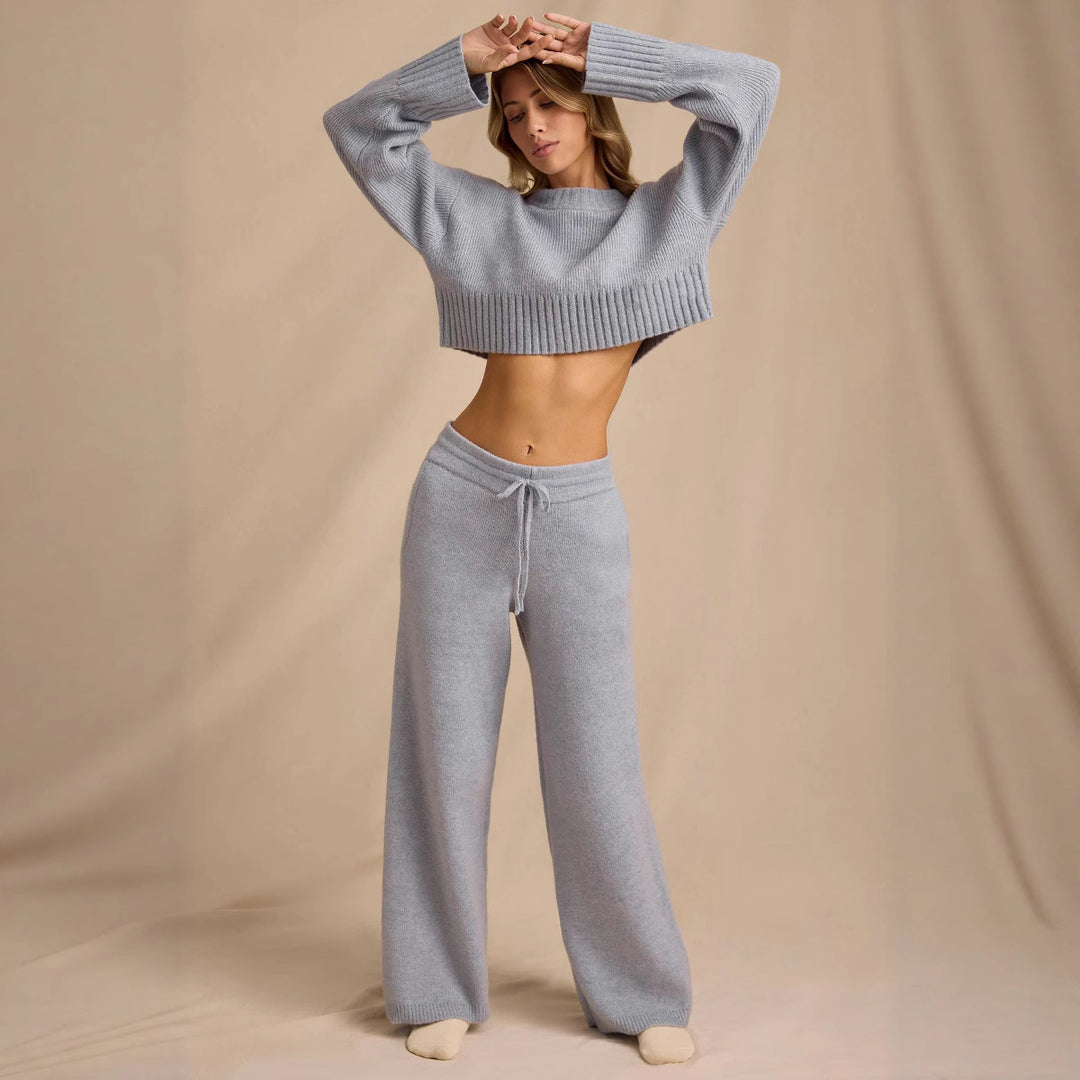 Damen gemütliches Strick-Set mit cropped Pullover und weiten Hosen Drune