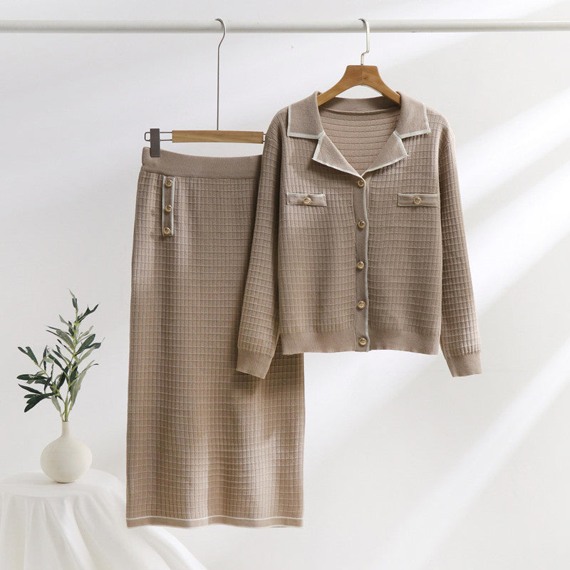 Damen elegantes Strickensemble mit dekorativem Kragen und aufgesetzten Taschen Drune