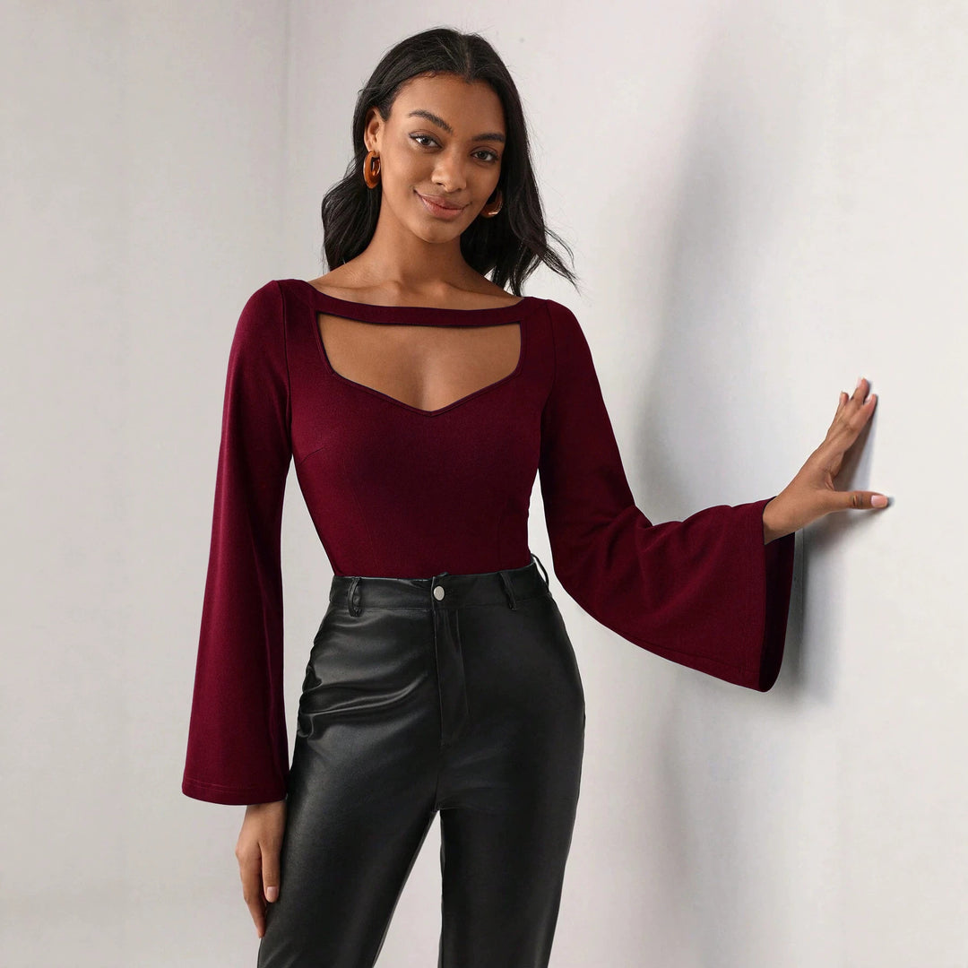 Damen figurbetontes Oberteil mit Cut-Out-Ausschnitt und Glockenärmeln Drune