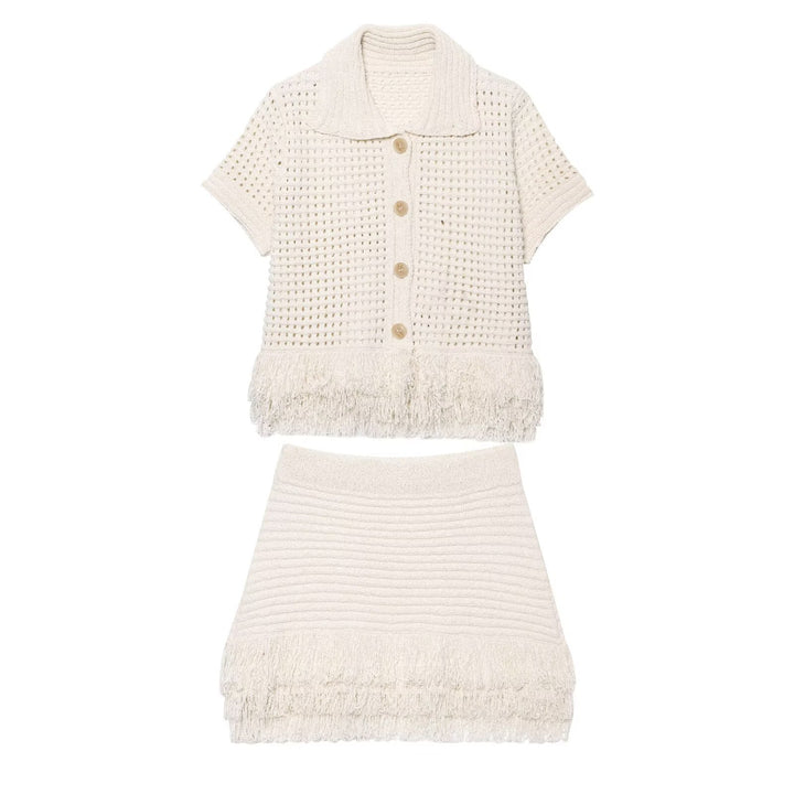 Damen Kurzarm-Strickjacke mit fransigem Saum und dekorativen Knöpfen Drune