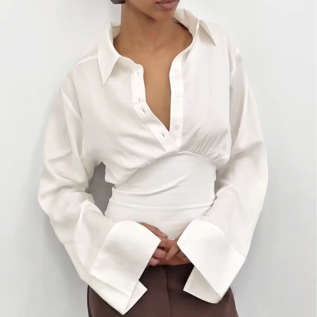 Damen Kurzgeschnittene Hemdbluse mit tailliertem Rippbund, geraffter Brust und Hemdkragen Drune