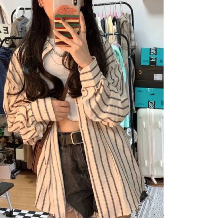 Damen gestreifte Overshirt-Bluse im lässigen Schnitt mit übergroßen Ärmeln