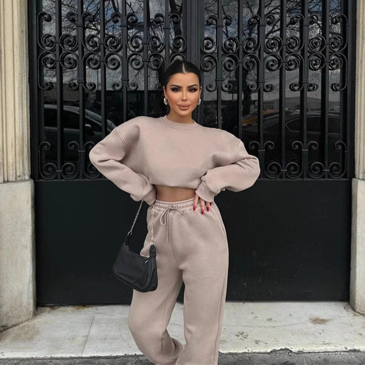 Damen Cropped Sweatshirt und weite Jogginghose Set Drune