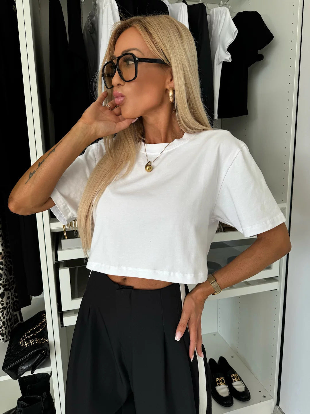Damen Cropped T-Shirt im auffälligen Leopardenmuster