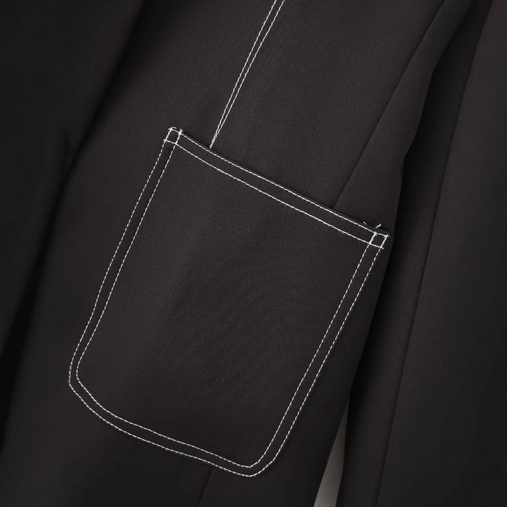 Damen nan einreihiger Blazer mit Reverskragen, Kontraststeppungen und aufgesetzten Taschen Drune