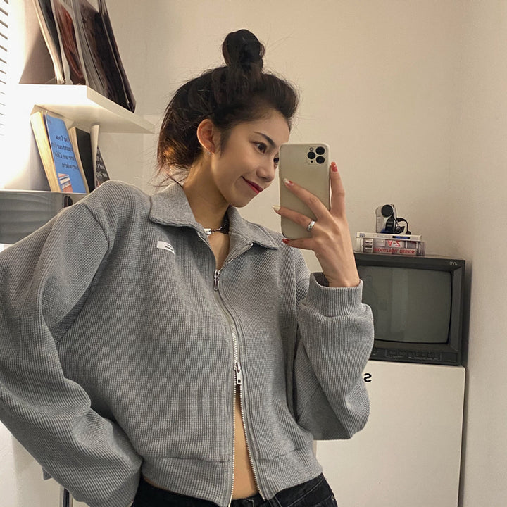 Damen cropped Fleecejacke mit modernem Reißverschluss und lässigen Ärmeln