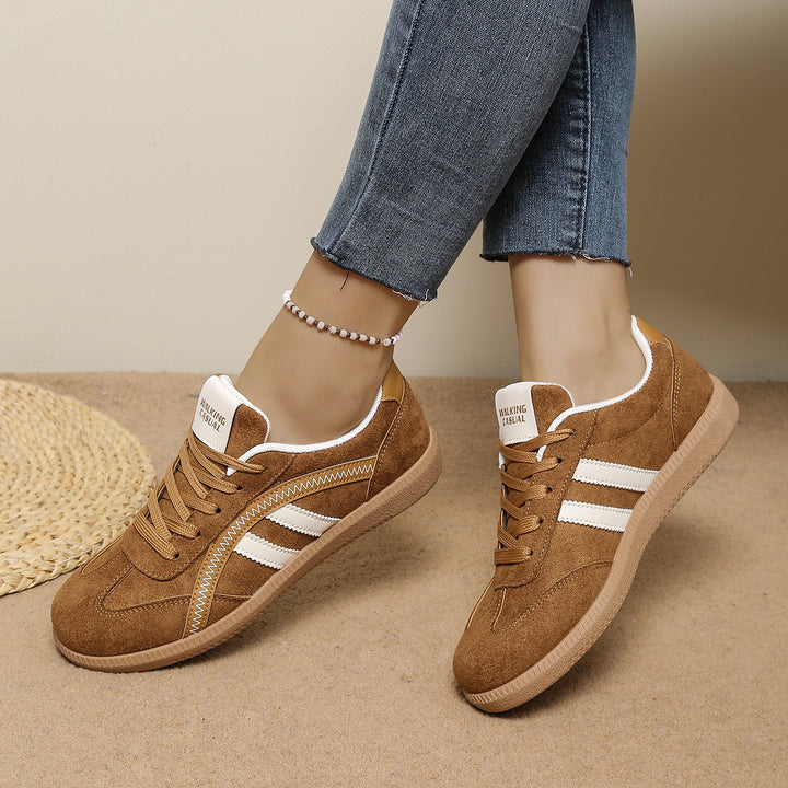 Damen Retro-Sneaker aus Veloursimitat mit gumähnlicher Laufsohle Drune
