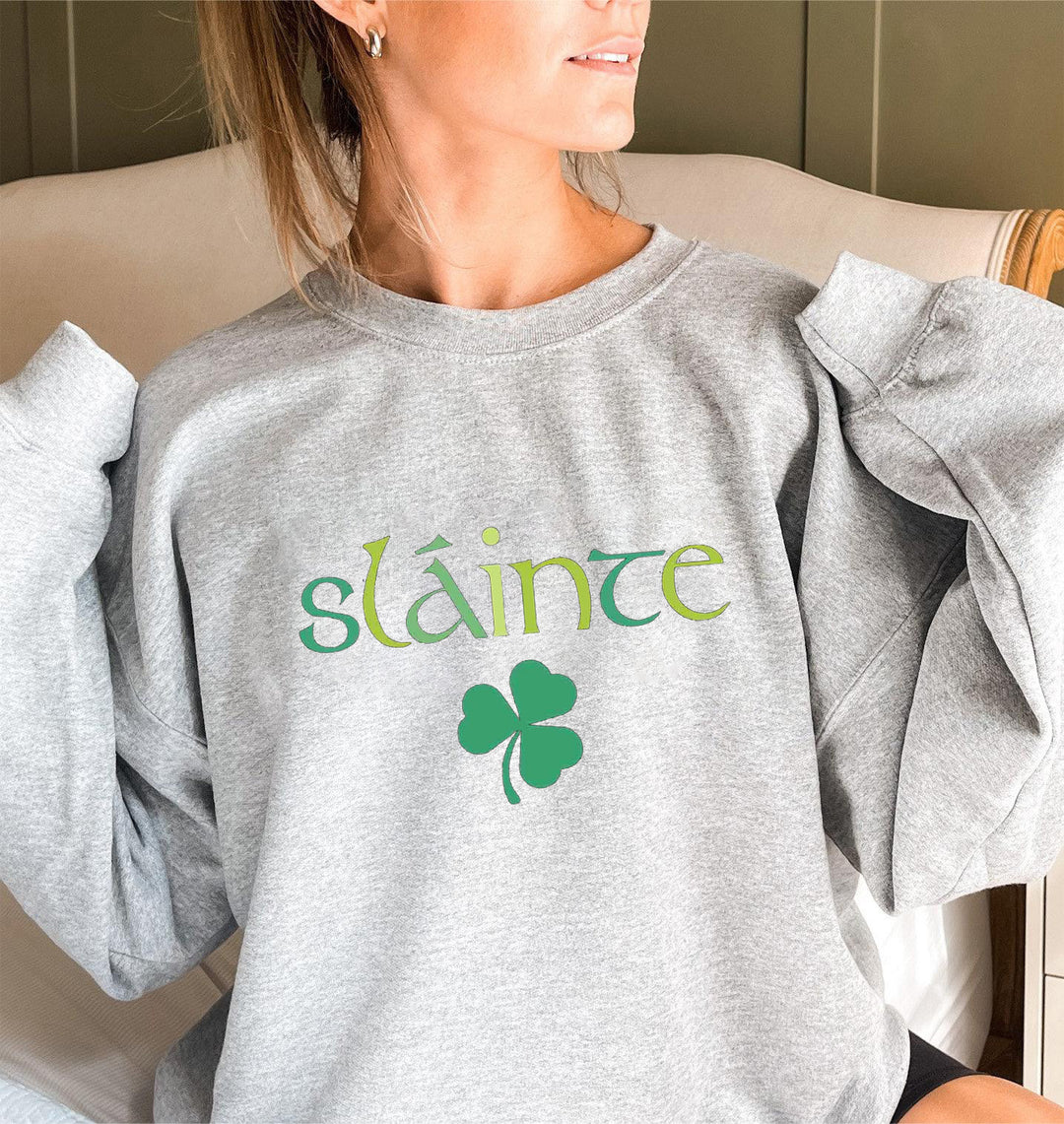 Damen Sweatshirt mit voluminösen Ärmeln und motivierendem Design Drune