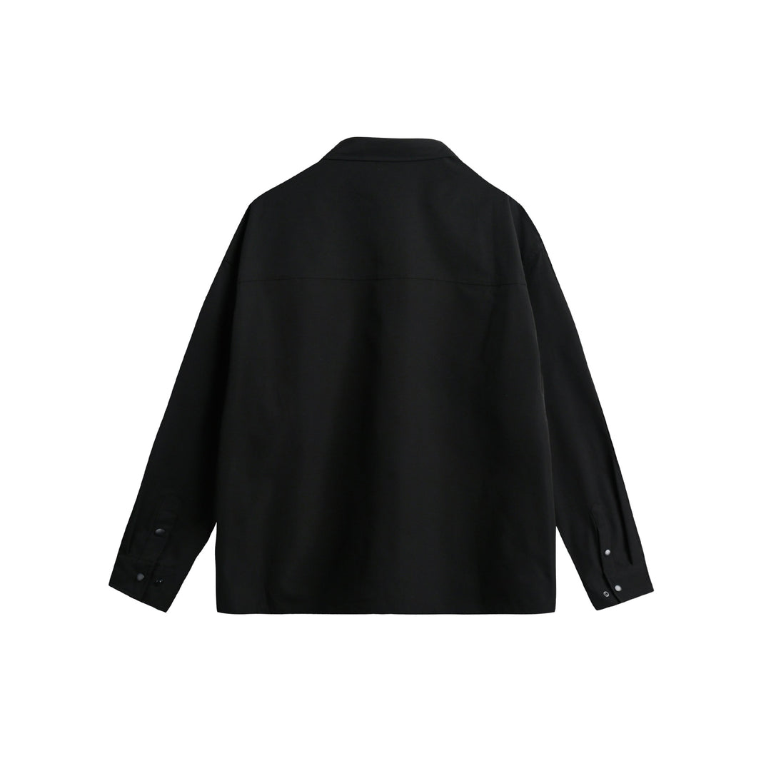 Unisex Overshirtjacke im Utility‑Stil mit Druckknopfleiste und Karabinerdetail Drune