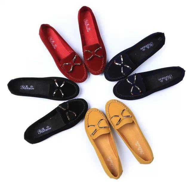 Damen Mokassin-Slipper in Veloursleder-Optik mit Zierknoten und rutschfester Profilsohle Drune